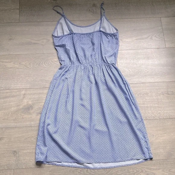 Old Navy Dress NWOT - Picture 2 of 4